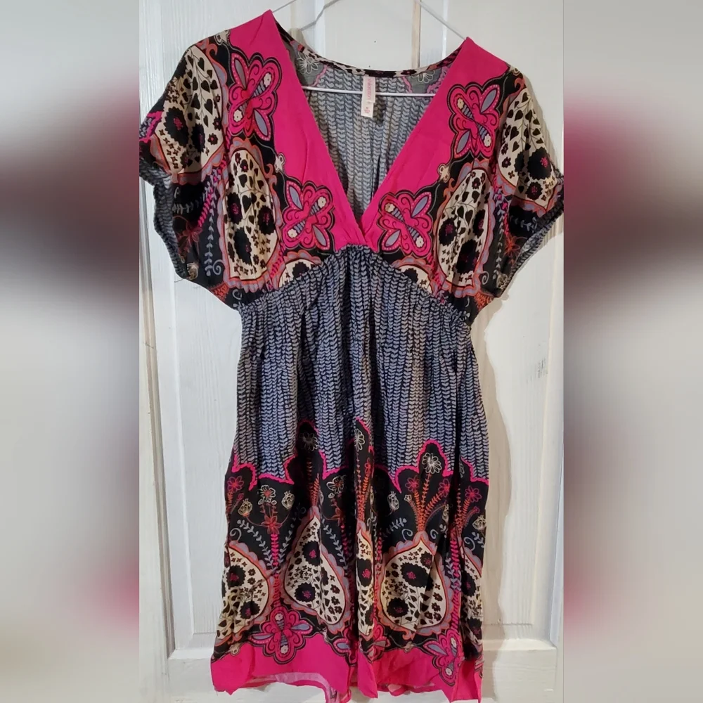 Dress - Picture 1 of 1